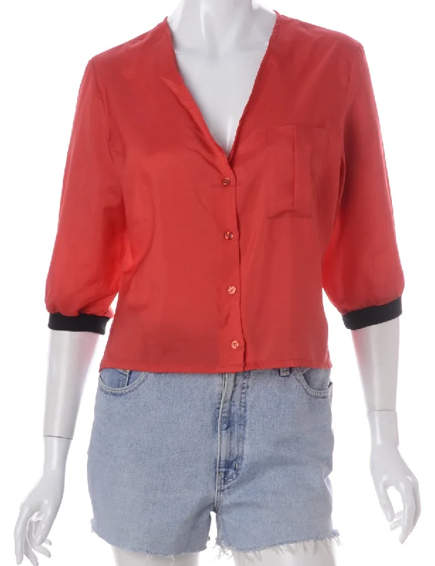 Label Rila Sporty V Neck Blouse Short Sleeve Blouse
