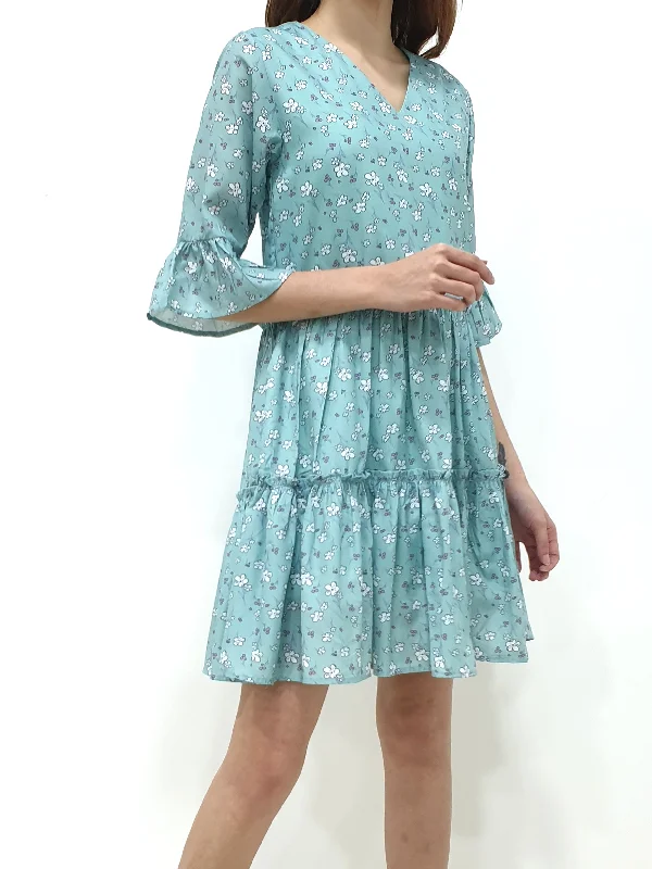Flower Gathered Tier Dress - Mint