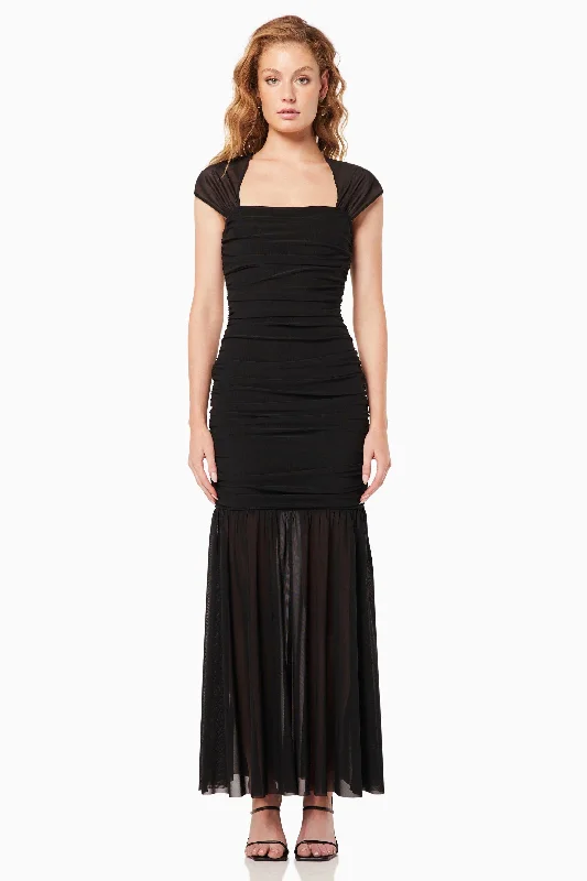 Elliatt Capra Maxi Dress - Black Comfortable Fitted Maxi Dress