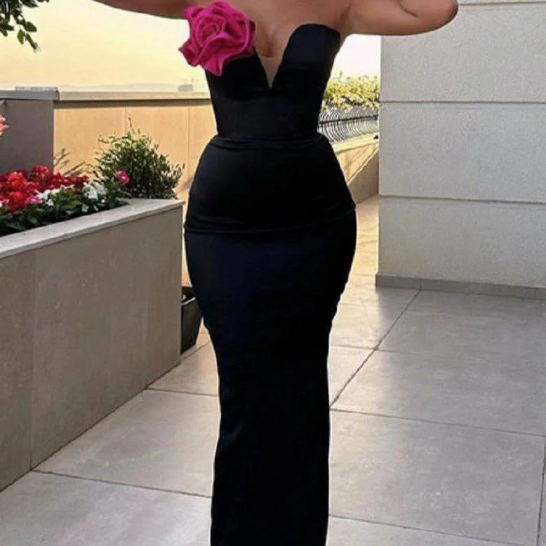 Laura Sweetheart Neck 3D Flower Maxi Dress Cozy Cold-Shoulder Maxi Dress