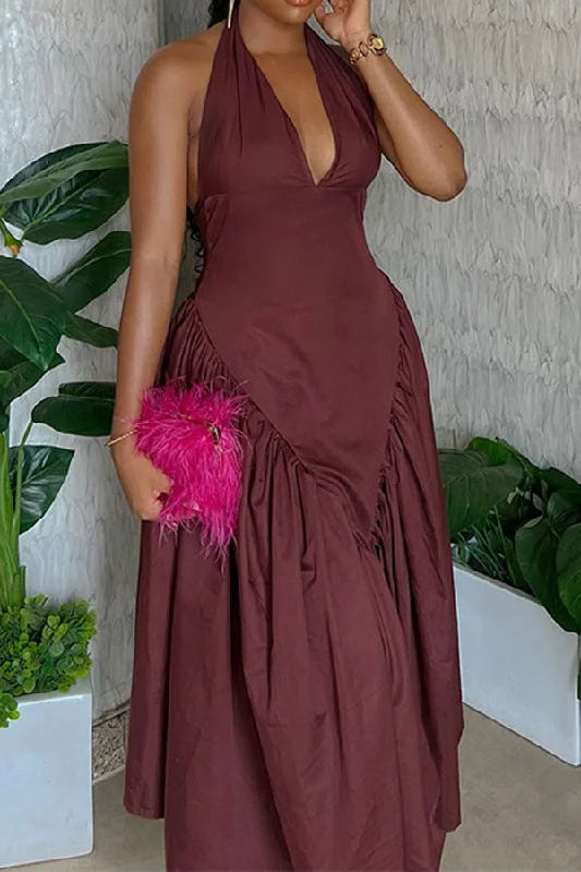 Solid Color Halter Collar Simple Pleated Swing Maxi Dress Trendy Fit-and-Flare Maxi Dress