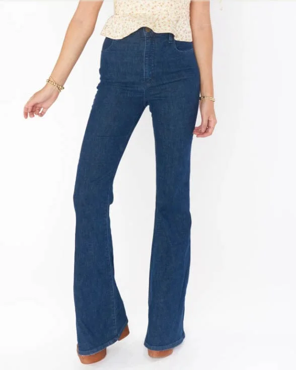 "Hawn Bell Jeans" in Downpour Cozy Relaxed Fit Denim Jeans